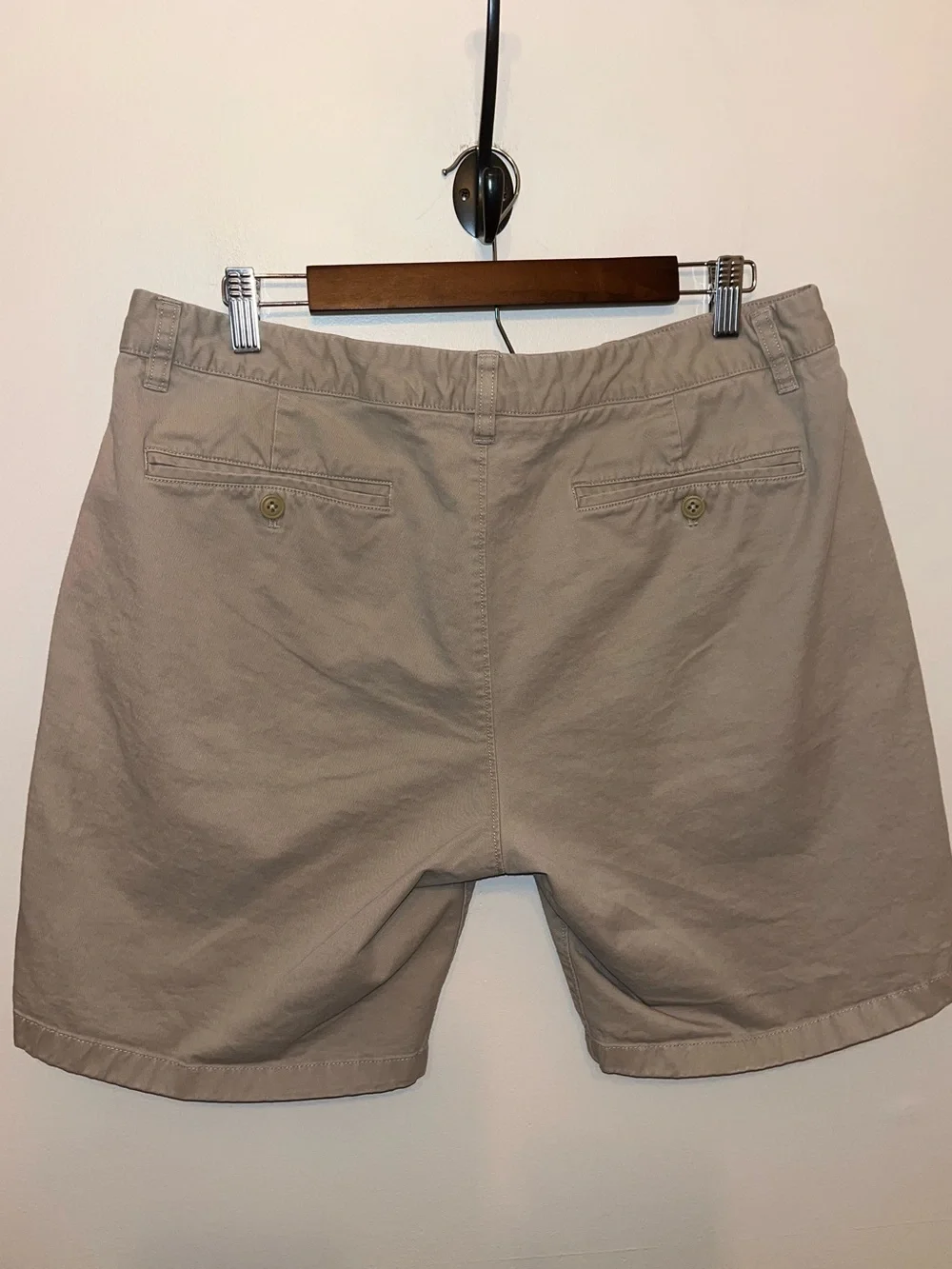 Bonobos Chino Shorts Mens Size 36 Tan Cotton Flat Front Outdoor Fishing EUC